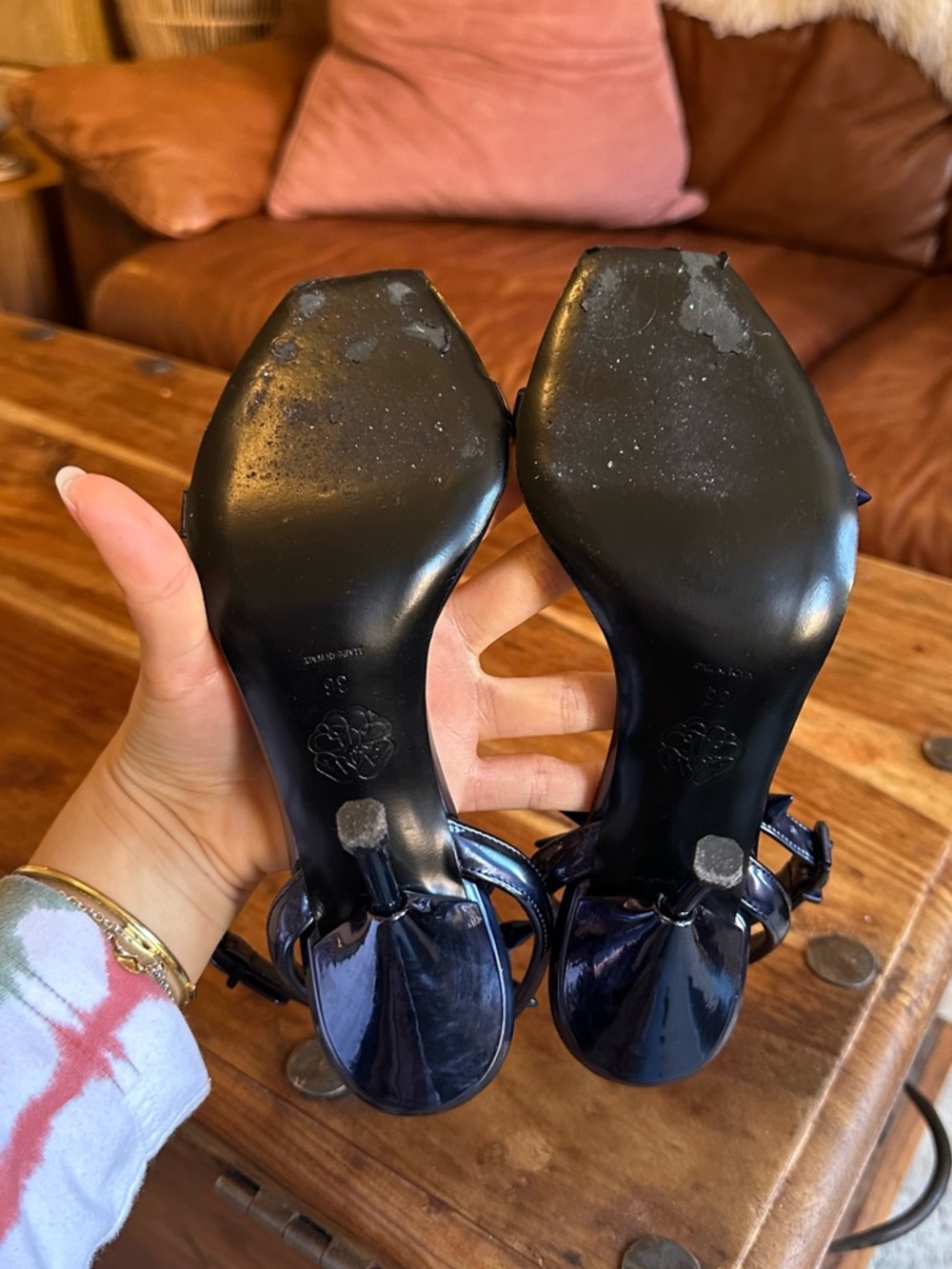 Alexander McQueen Navy Pumps - Picture 4 of 4